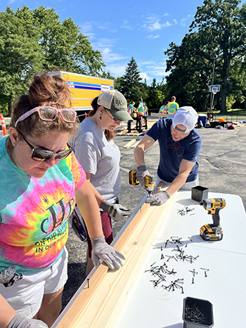 Sleep in Heavenly Peace Bed Build - 08/24/25